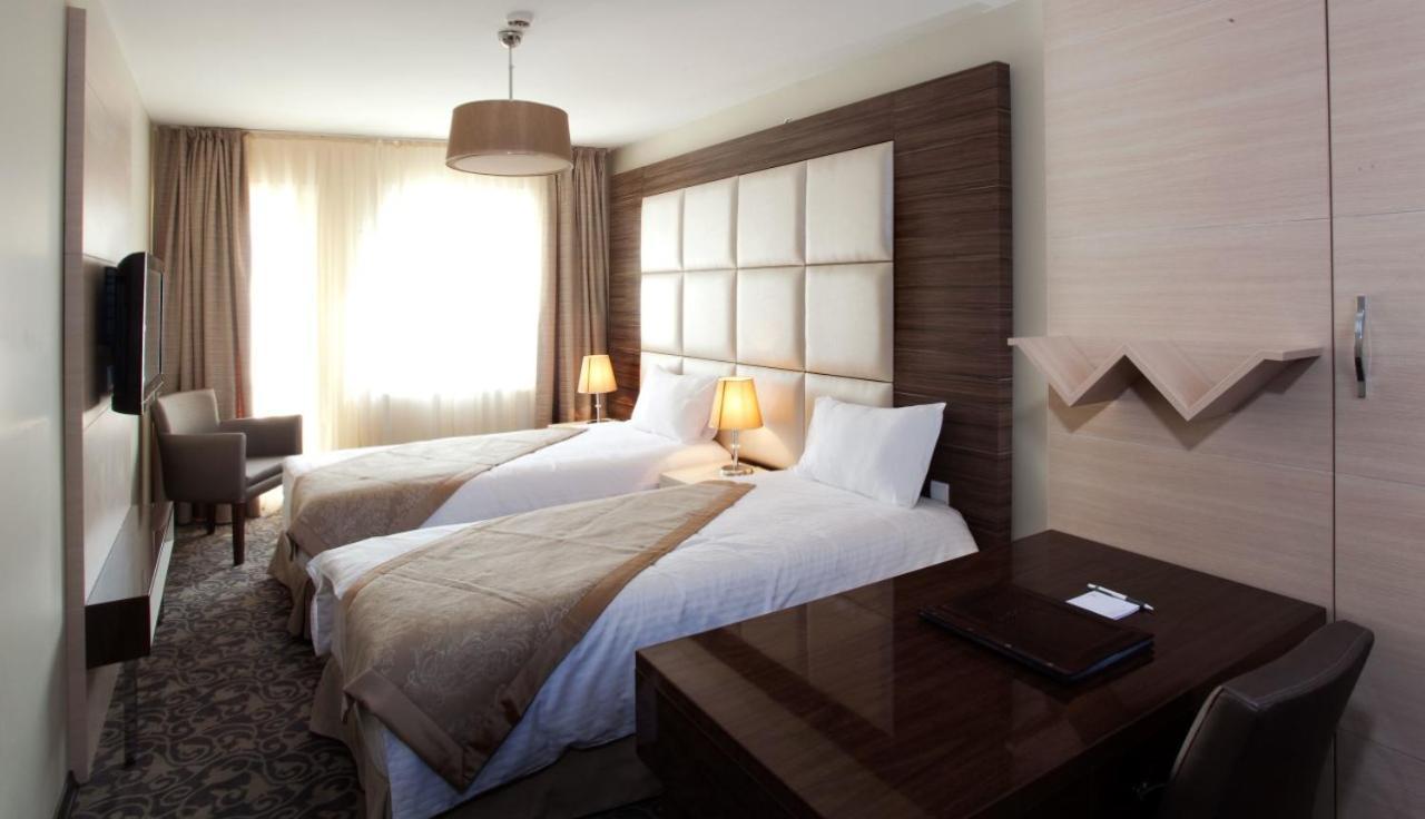 Derpa Suite Hotel Стамбул Екстер'єр фото