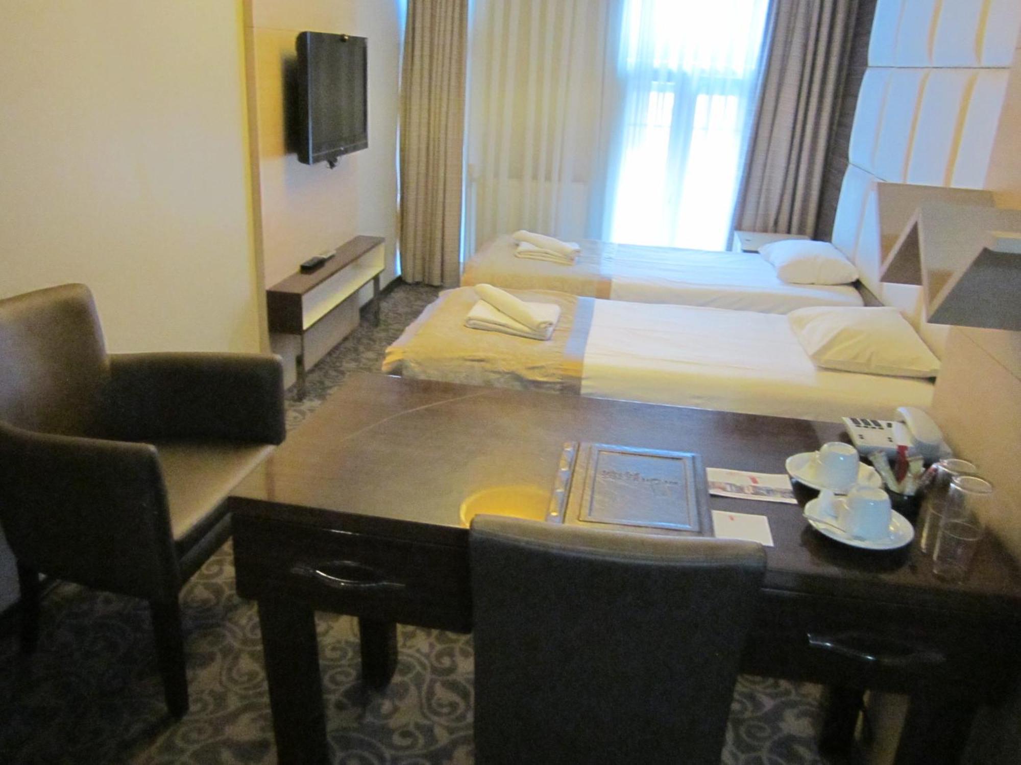Derpa Suite Hotel Стамбул Екстер'єр фото